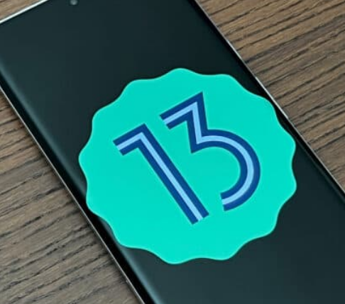 只有一款三星 Galaxy S10 机型将获得 Android 13